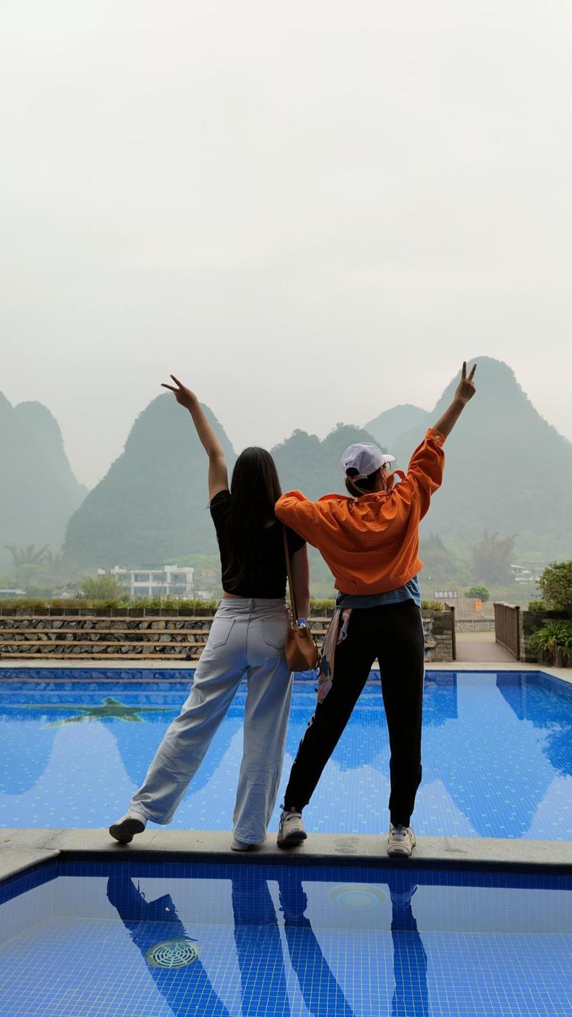 Yangshuo Tea Cozy--One Way Free Pick Up From Airport Or Ts 4 Nights Guest House Ngoại thất bức ảnh